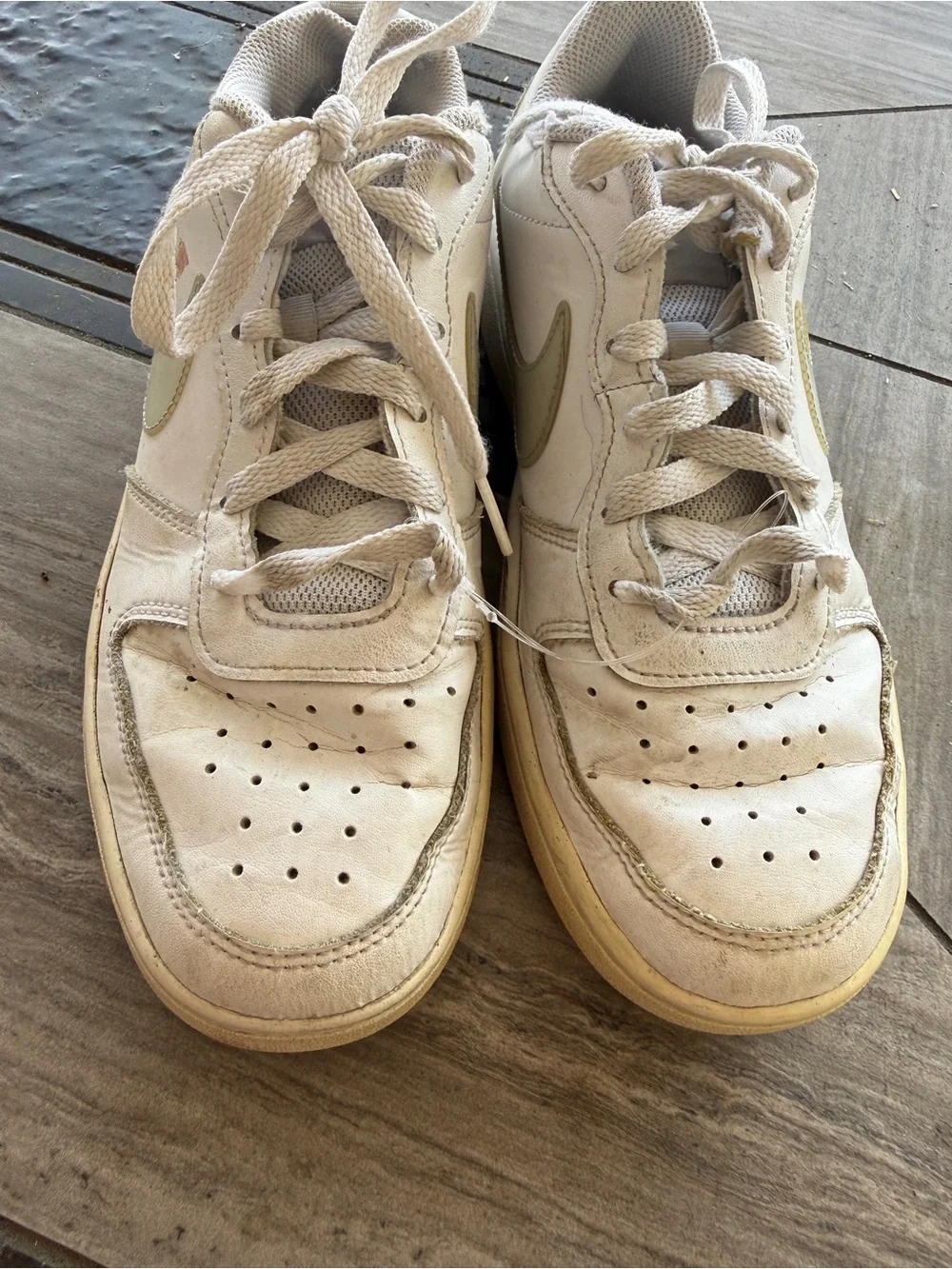 Nike Court Borough Low White Sneakers Women’s Size 7